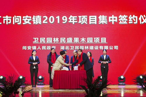 等了一年, 她 終于來了